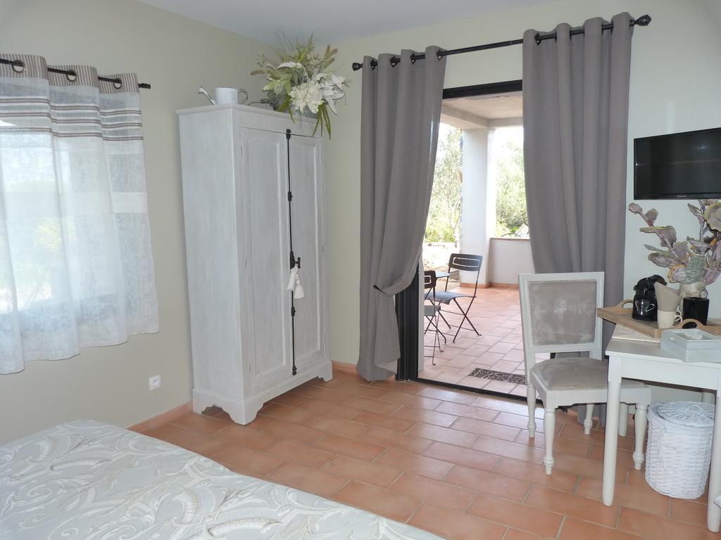 La Bastide Des Senteurs Peymeinade Room photo